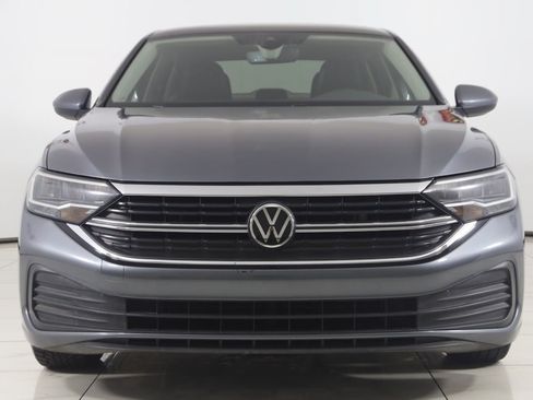 Used 2024 Volkswagen Jetta SE w/ Panoramic Sunroof Package FWD image 46
