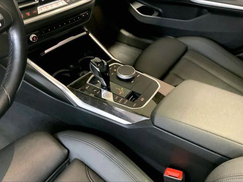 Used 2020 BMW 330i xDrive Sedan w/ Convenience Package image 16