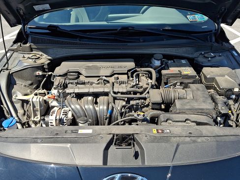 Used 2023 Hyundai Elantra SEL FWD image 28