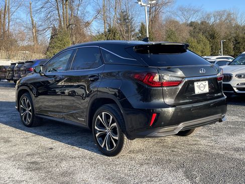 Used 2018 Lexus RX 450h AWD w/ Premium Package image 6
