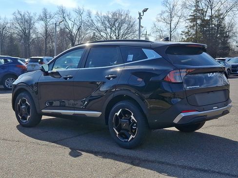 New 2026 Kia Sportage EX AWD/4WD image 4