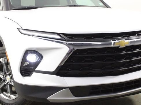 Used 2023 Chevrolet Blazer LT image 42