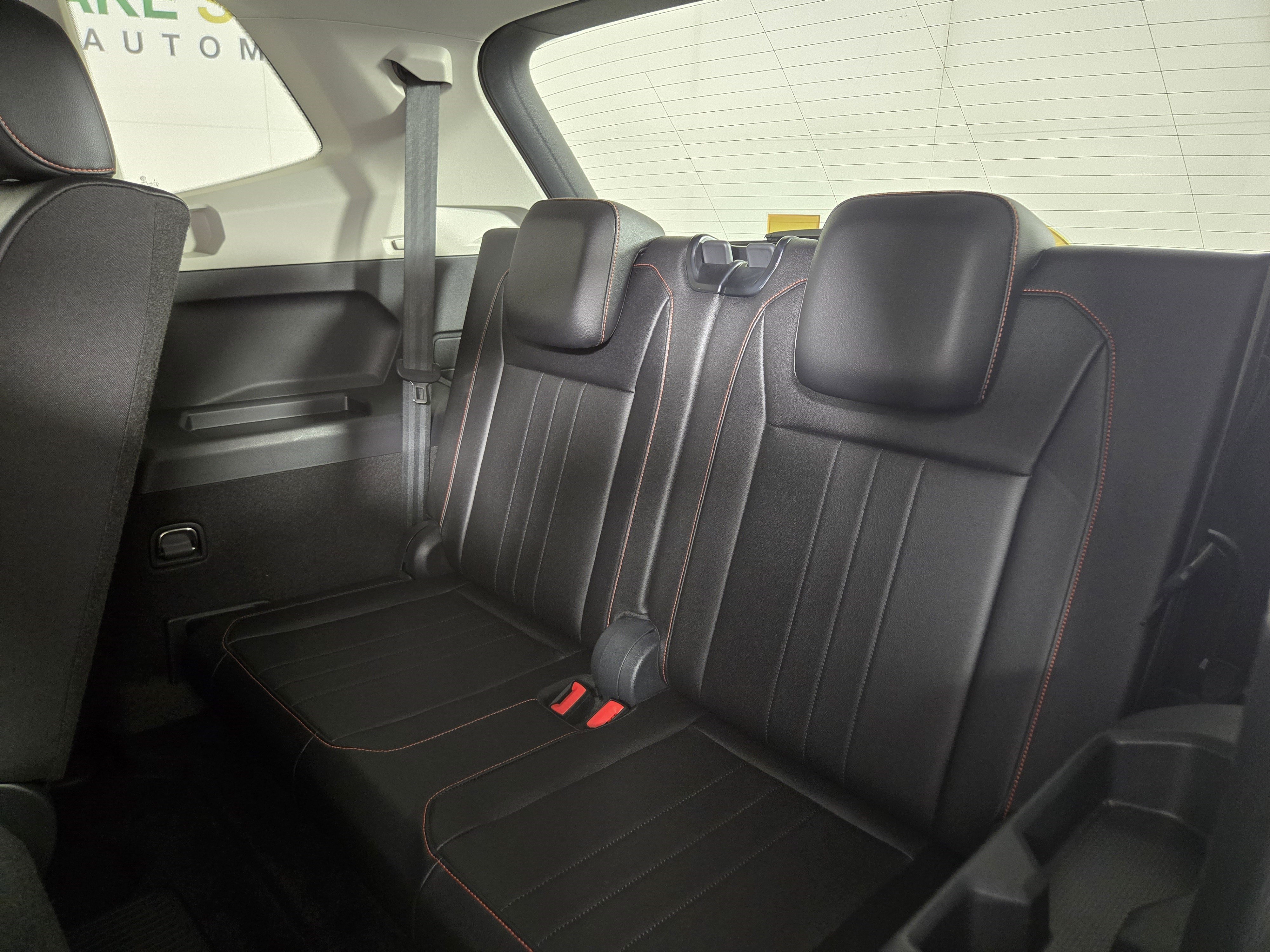 Used 2024 Volkswagen Tiguan Wolfsburg Edition FWD image 13