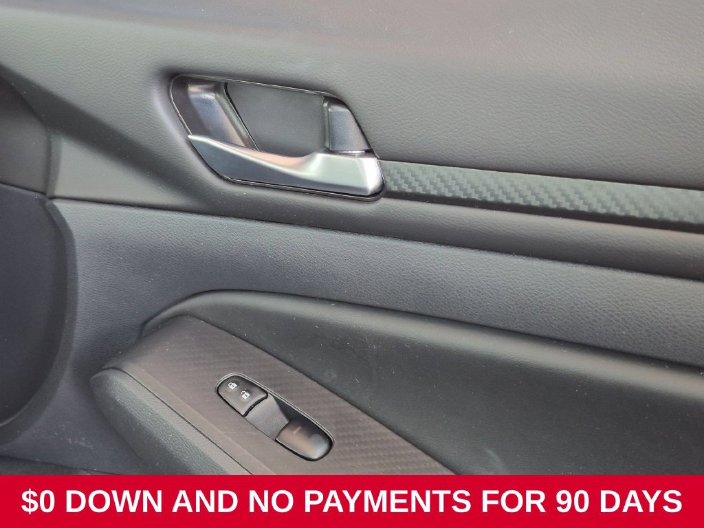 Used 2025 Nissan Altima 2.5 SV FWD image 33