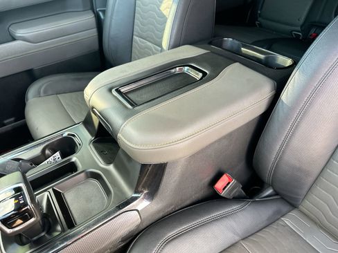 Used 2022 Chevrolet Silverado 1500 ZR2 w/ Technology Package image 21