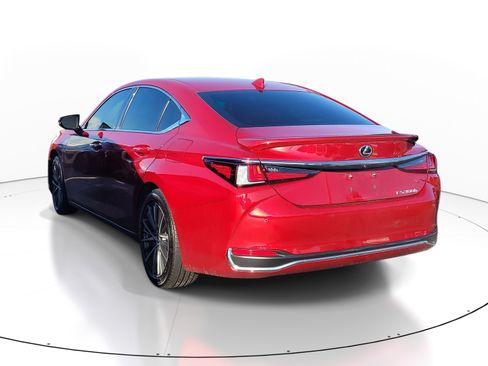Used 2025 Lexus ES 300h w/ Premium Package FWD image 5