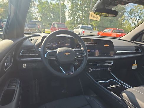 New 2026 Chevrolet Traverse LT image 21