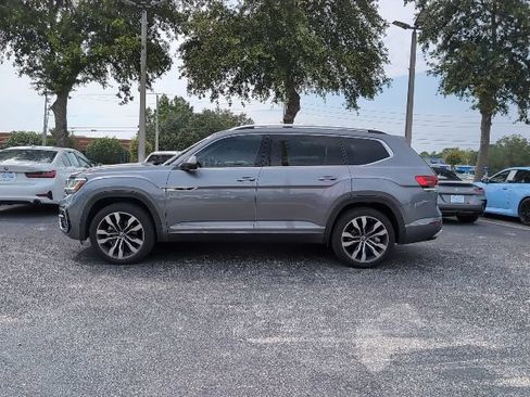 Used 2023 Volkswagen Atlas SEL Premium AWD/4WD image 3