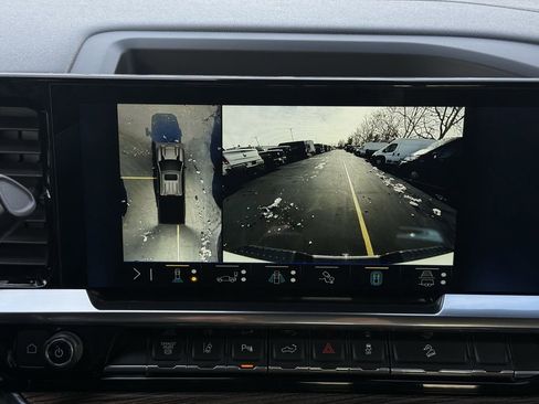 Used 2024 Chevrolet Silverado 3500 LT w/ All Star Edition image 17