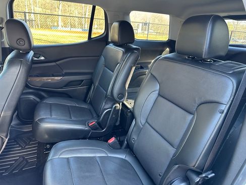 Used 2020 GMC Acadia SLT image 27
