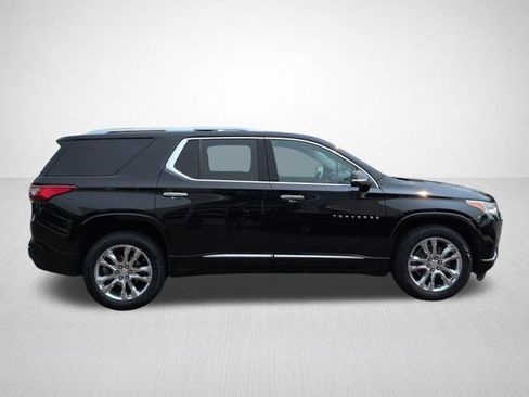 Used 2021 Chevrolet Traverse High Country AWD/4WD image 11