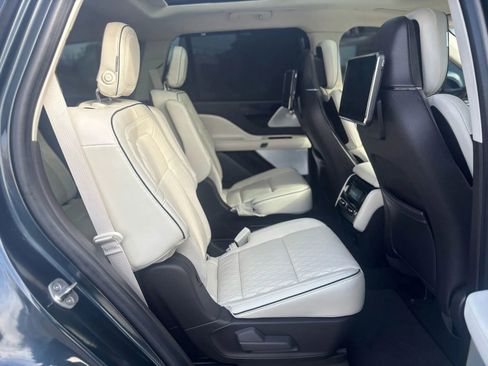 Used 2020 Lincoln Aviator Black Label image 23