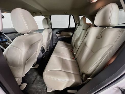 Used 2014 Ford Edge SEL w/ Equipment Group 205A AWD/4WD image 23