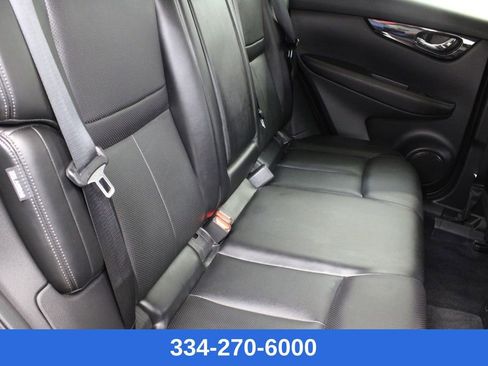 Used 2022 Nissan Rogue Sport SL image 20