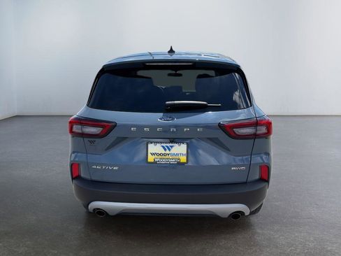 Used 2024 Ford Escape Active AWD/4WD image 4