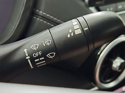 Used 2021 Nissan Sentra SV image 25