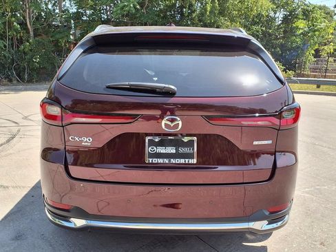 Used 2024 MAZDA CX-90 Plug-In Hybrid w/ Premium Plus AWD/4WD image 4
