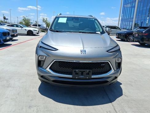 Used 2025 Buick Encore GX Sport Touring w/ Comfort Package FWD image 6