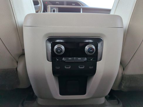 Used 2023 GMC Yukon XL Denali w/ Denali Reserve Package image 31