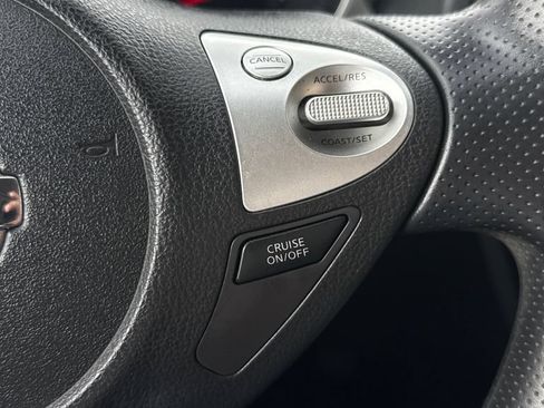 Used 2015 Nissan Juke S AWD/4WD image 32