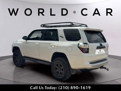 Used 2019 Toyota 4Runner TRD Off-Road image 11