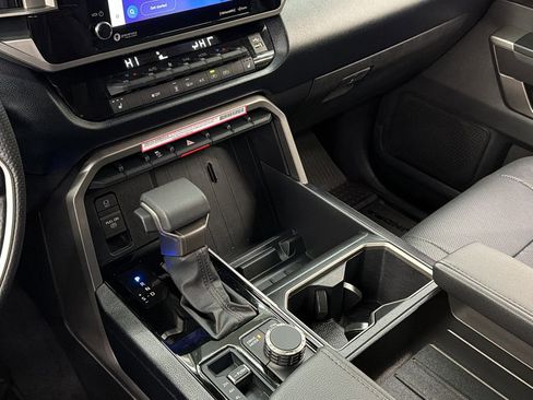 Used 2024 Toyota Tundra SR5 w/ SR5 Premium Package image 31