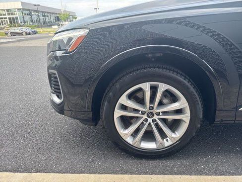 Used 2025 Audi Q7 3.0T Premium Plus AWD/4WD image 39