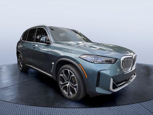 Used 2026 BMW X5 sDrive40i w/ Premium Package RWD image 1