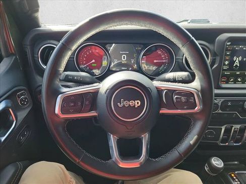 Used 2022 Jeep Wrangler Unlimited Sahara image 20