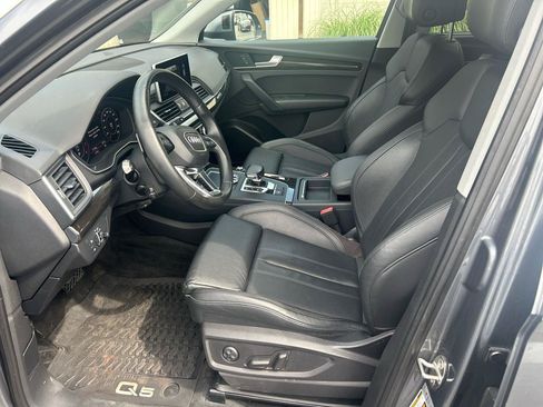 Used 2018 Audi Q5 2.0T Premium Plus w/ Premium Plus Package AWD/4WD image 9
