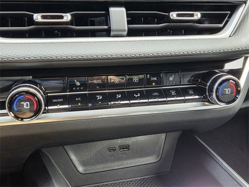 New 2026 Chevrolet Equinox LT w/ Convenience Package II image 27