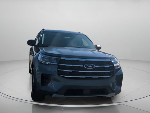 New 2026 Ford Explorer Active image 4