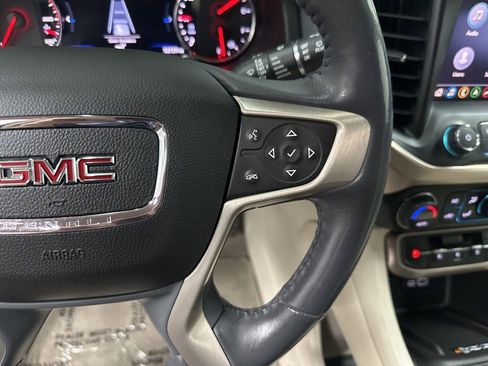 Used 2020 GMC Acadia Denali w/ LPO, Floor Liner Package AWD/4WD image 18