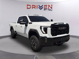 Used 2024 GMC Sierra 2500 AT4X AWD/4WD video 1