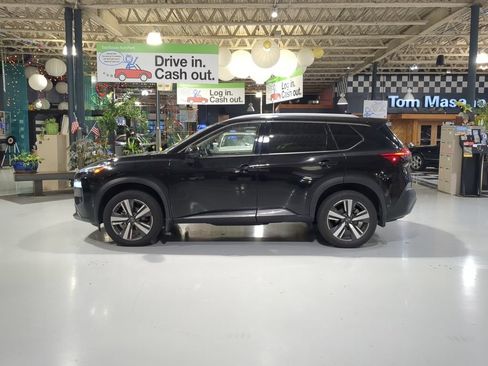 Used 2023 Nissan Rogue SL w/ SL Premium Package AWD/4WD image 11