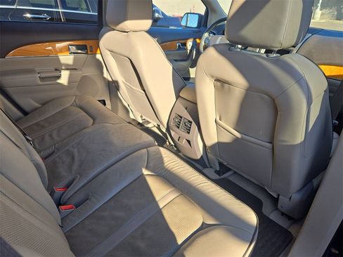 Used 2013 Lincoln MKX AWD image 6