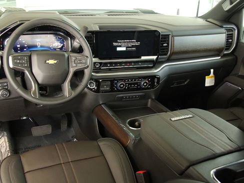 New 2025 Chevrolet Silverado 2500 High Country w/ Technology Package image 22