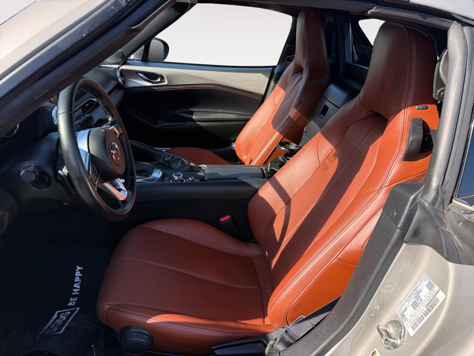 Used 2022 MAZDA MX-5 Miata RF Grand Touring RWD image 10