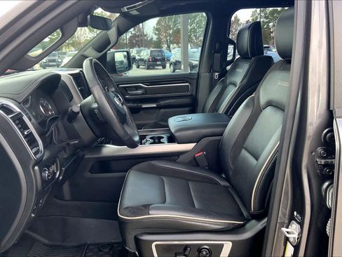 Used 2021 RAM 1500 Laramie image 7