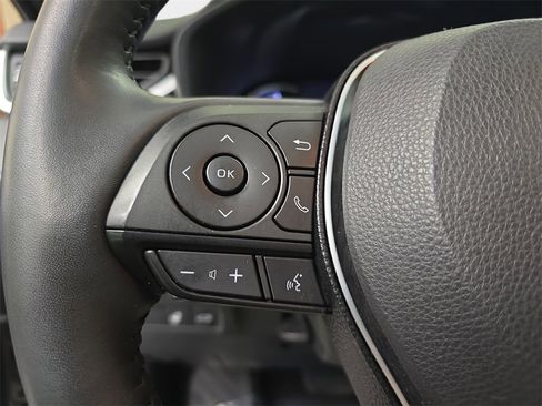 Used 2020 Toyota RAV4 XSE image 20