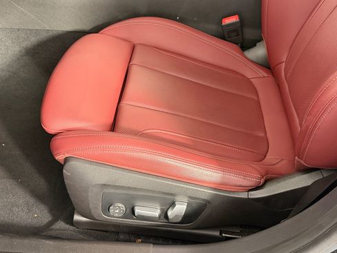 Used 2023 BMW 330e w/ M Sport Package image 13