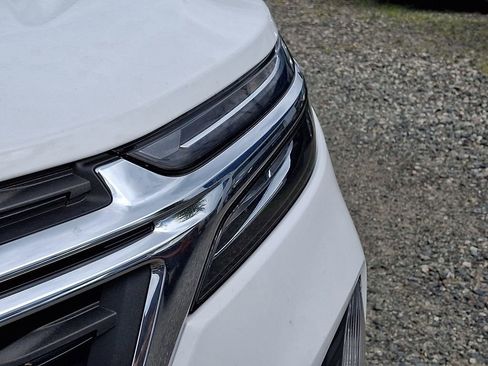 Used 2023 Chevrolet Equinox LT AWD/4WD image 36