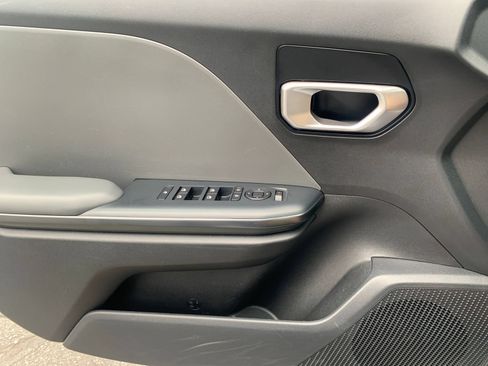 Used 2025 Kia K4 FWD image 18