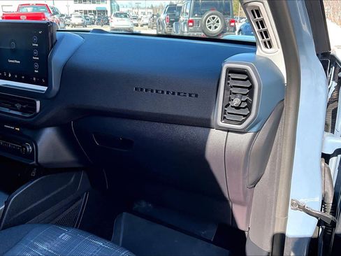 Used 2025 Ford Bronco Sport Heritage w/ Convenience Package image 19