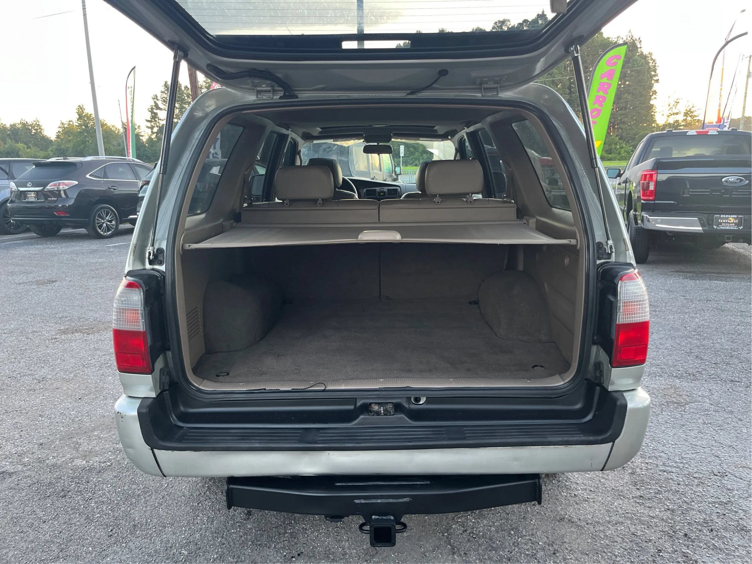 Used 2000 Toyota 4Runner Limited AWD/4WD image 12