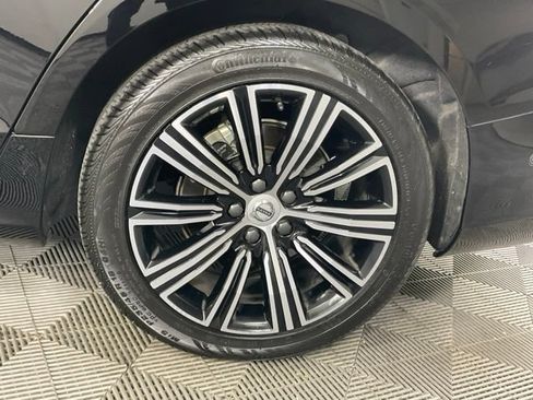 Certified 2022 Volvo S60 B5 Inscription AWD/4WD image 39