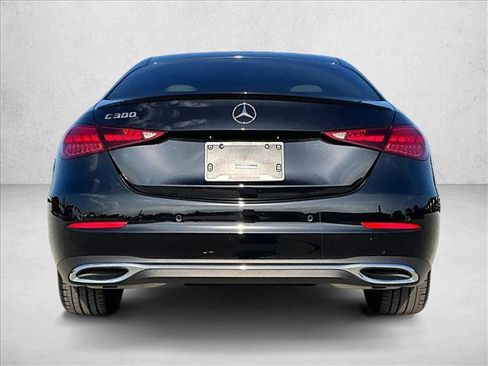 Used 2025 Mercedes-Benz C 300 Sedan image 4