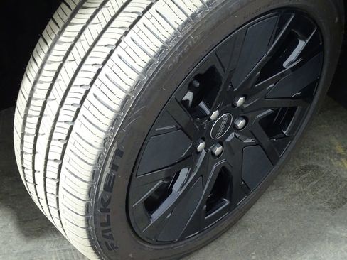 Used 2024 Jeep Wagoneer Launch Edition image 49