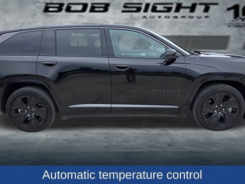 Used 2025 Jeep Wagoneer S Launch Edition image 8