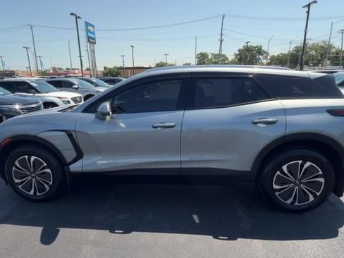 Certified 2025 Chevrolet Blazer EV LT w/ Super Cruise Package AWD/4WD image 3